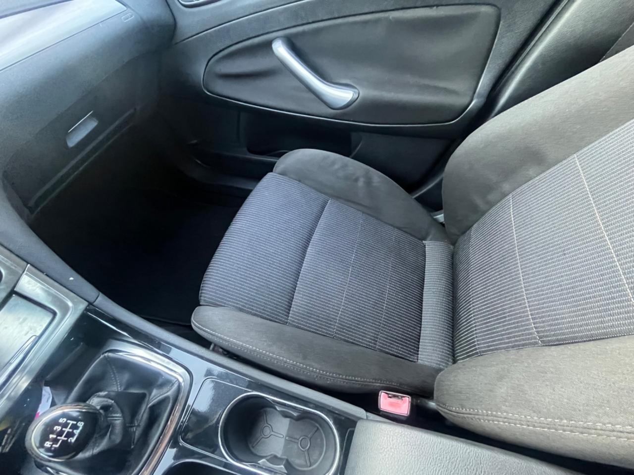 Ford Mondeo 2.0 TDCi 5 porte Titanium 2008