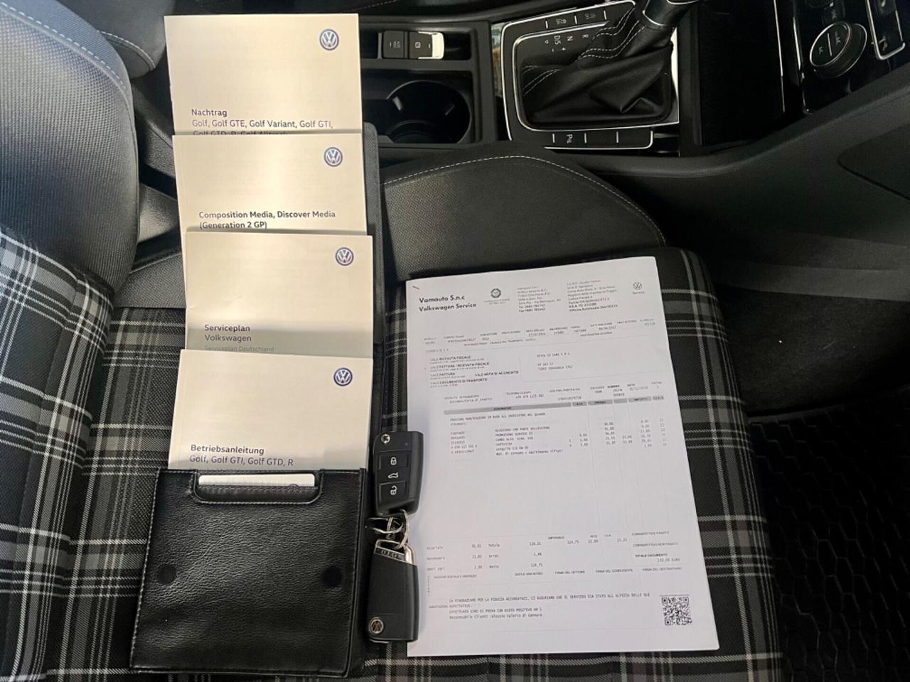 Volkswagen Golf GTD 2.0 TDI DSG 5p