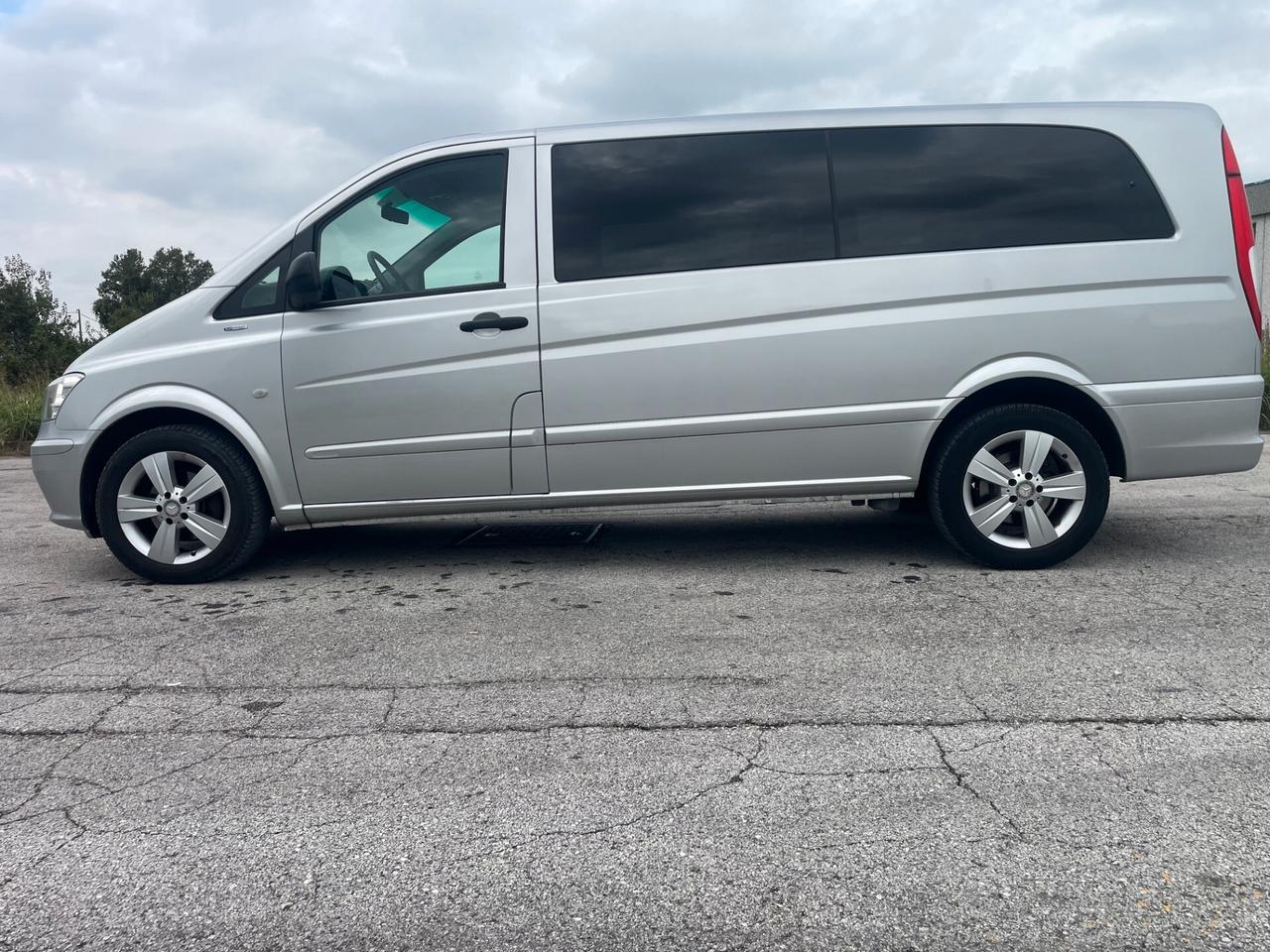 Mercedes-benz Vito 2.2 116 CDI 8 POSTIVetrato Compact