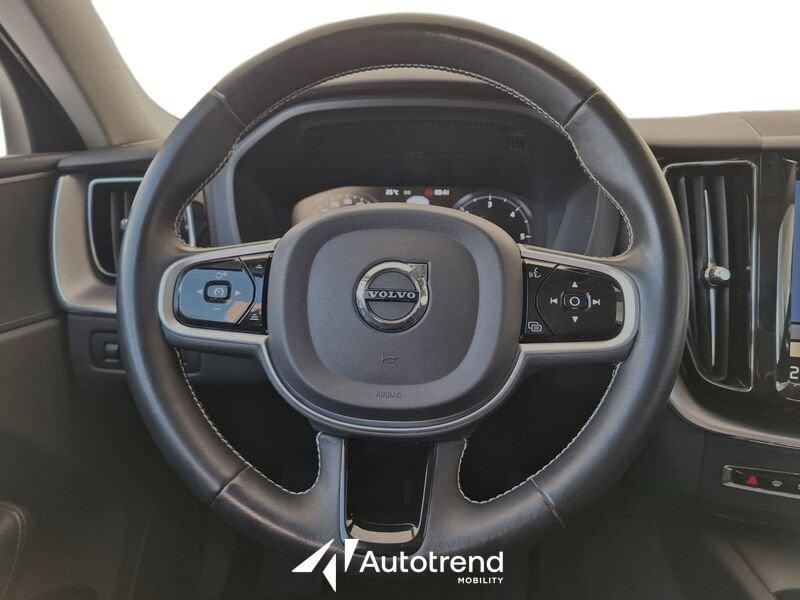 Volvo XC60 B4 197+14 CV AWD Automatica Business Plus