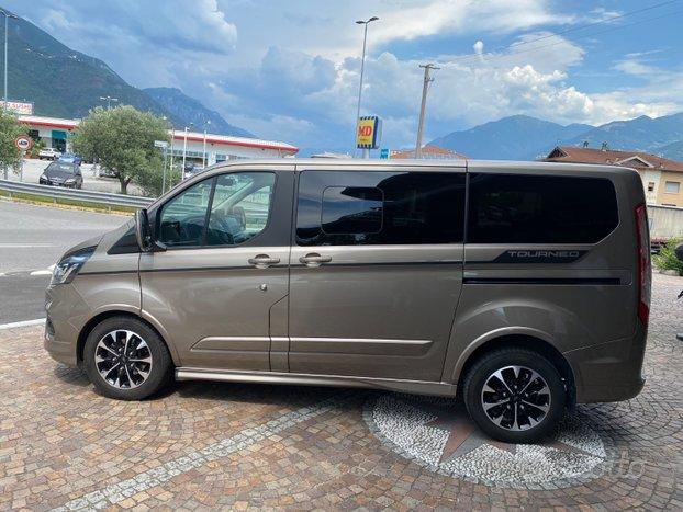 FORD TOURNEO CUSTOM 2.0 TDCI SPORT IVA COMPRESA