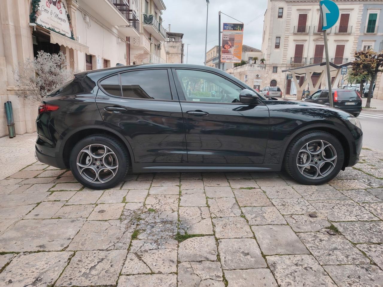 Alfa Romeo Stelvio 2.2 Turbodiesel 180 CV AT8 RWD Executive