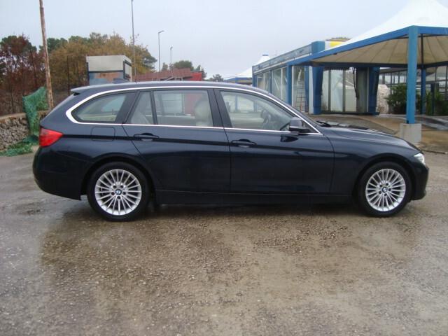 Bmw 320d Efficient Dynamics Touring Luxury AUT.