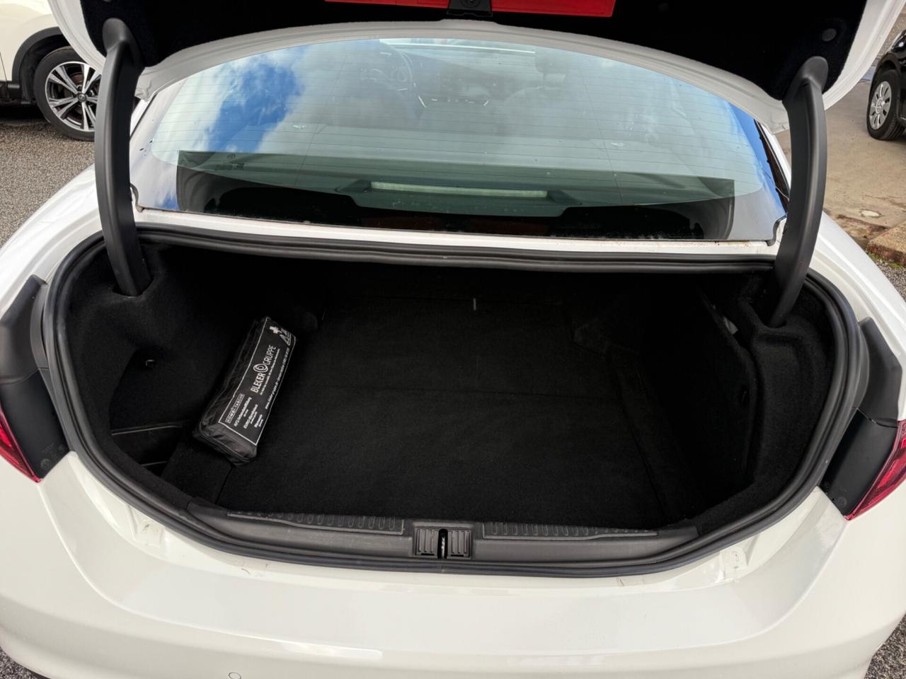 Giulia 2.2 150 CV-automatica-veloce -tetto-unipro-