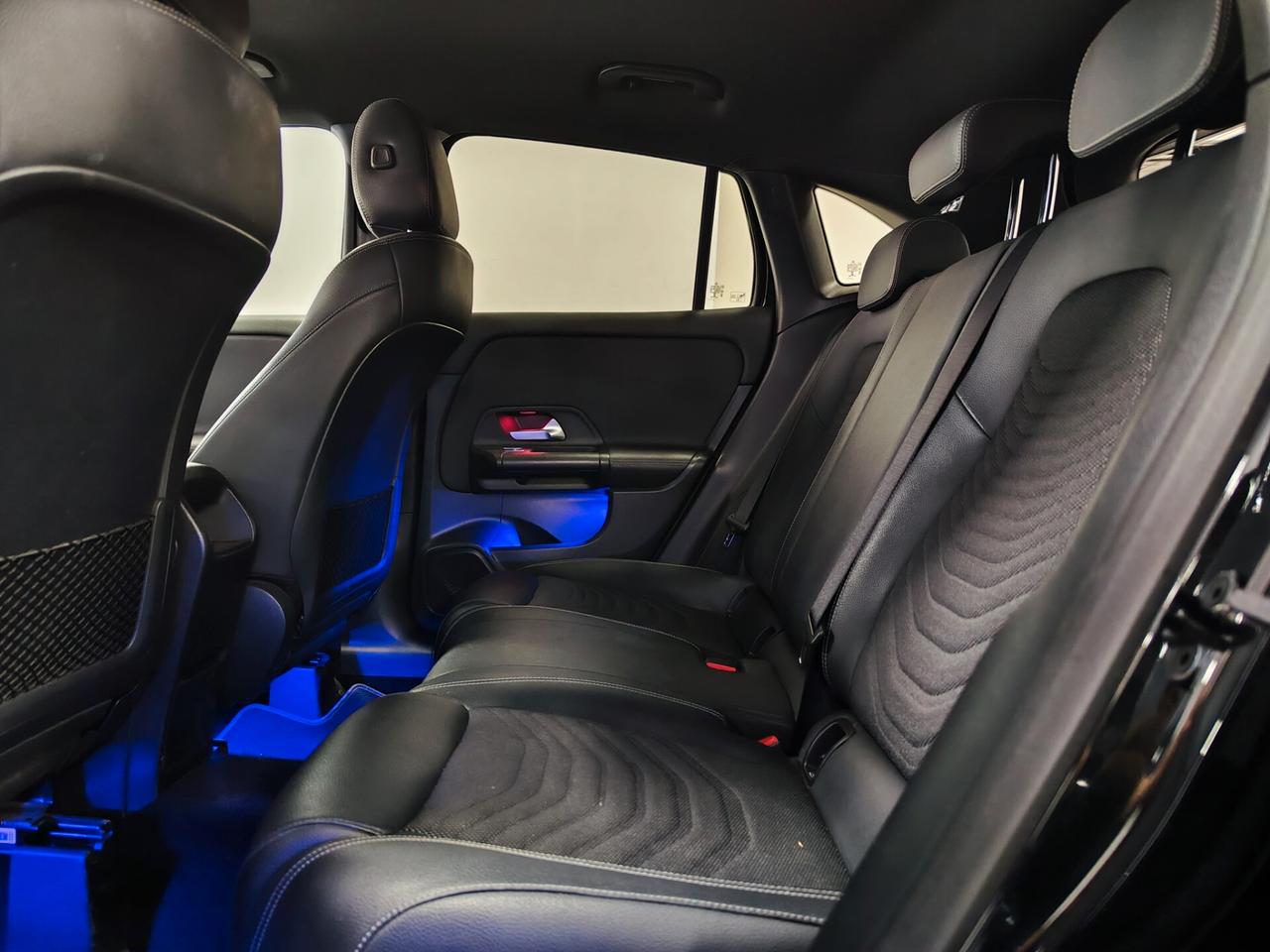 Mercedes-benz GLA 180 d Automatic Sport Plus LED AMBIENTE