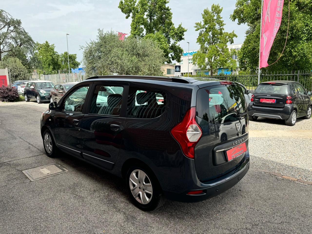 Dacia Lodgy 1.5 Blue dCi 116CV 7 posti Comfort