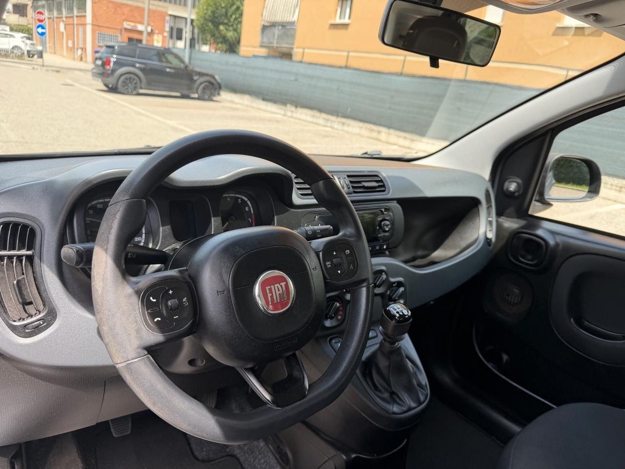 Fiat Panda 0.9 METANO - NEOPATENTATI - 12 MESI DI GARANZIA -