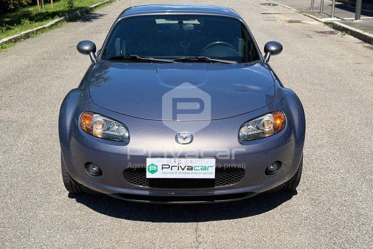 MAZDA MX-5 Roadster Coupé 1.8L Wind