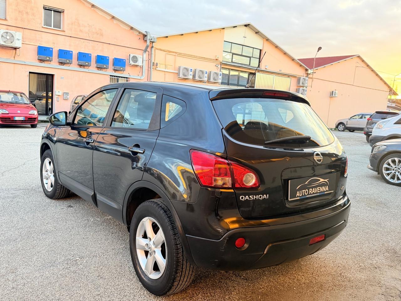 Nissan Qashqai 1.5 dCi Tekna 106CV Neopatentati