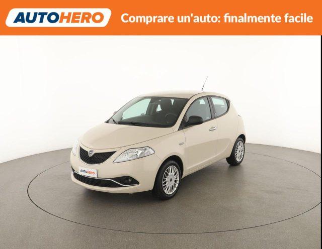 LANCIA Ypsilon 1.2 69 CV 5 porte Silver
