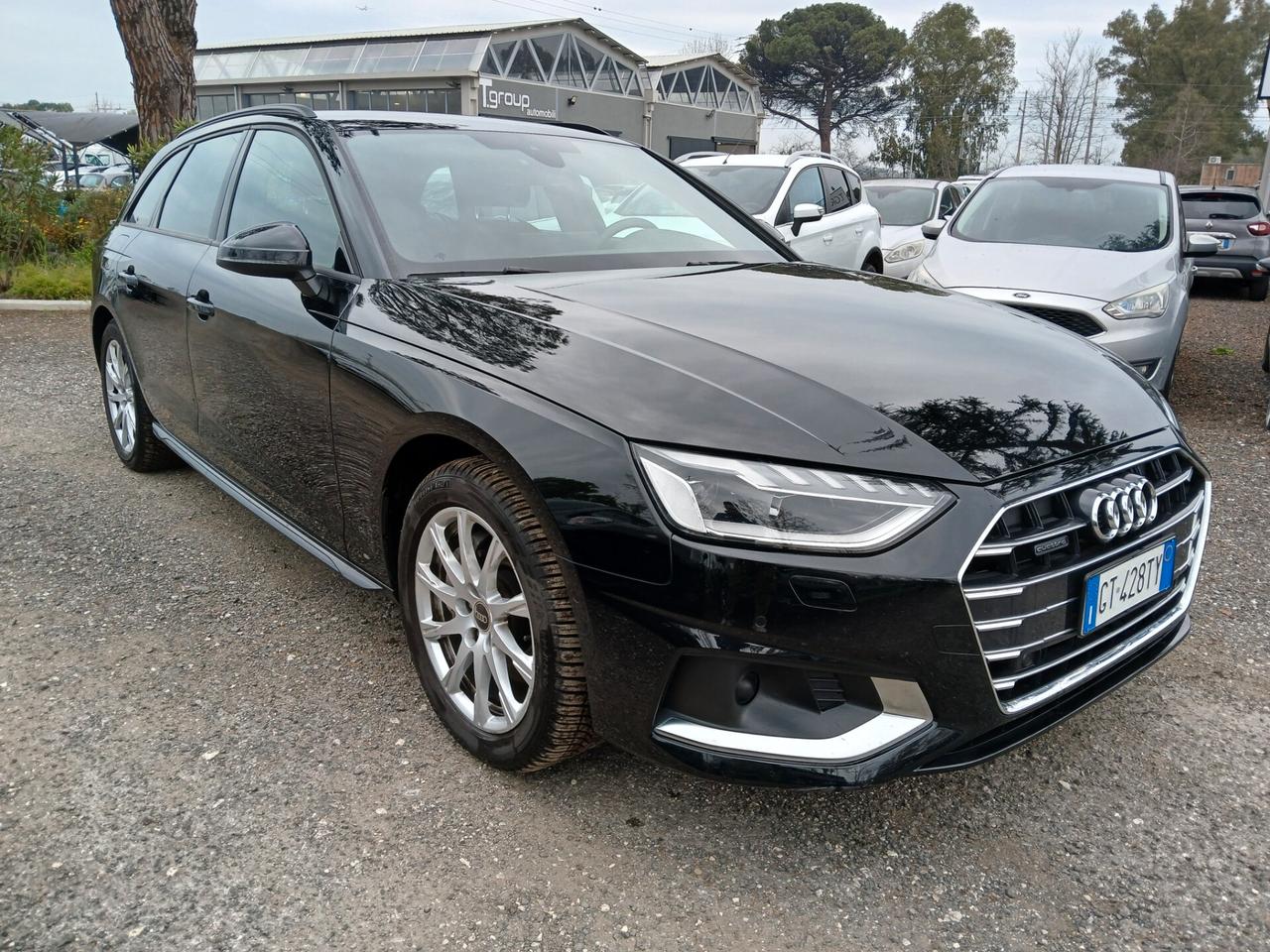 Audi A4 Avant 40 TDI quattro S tronic Business