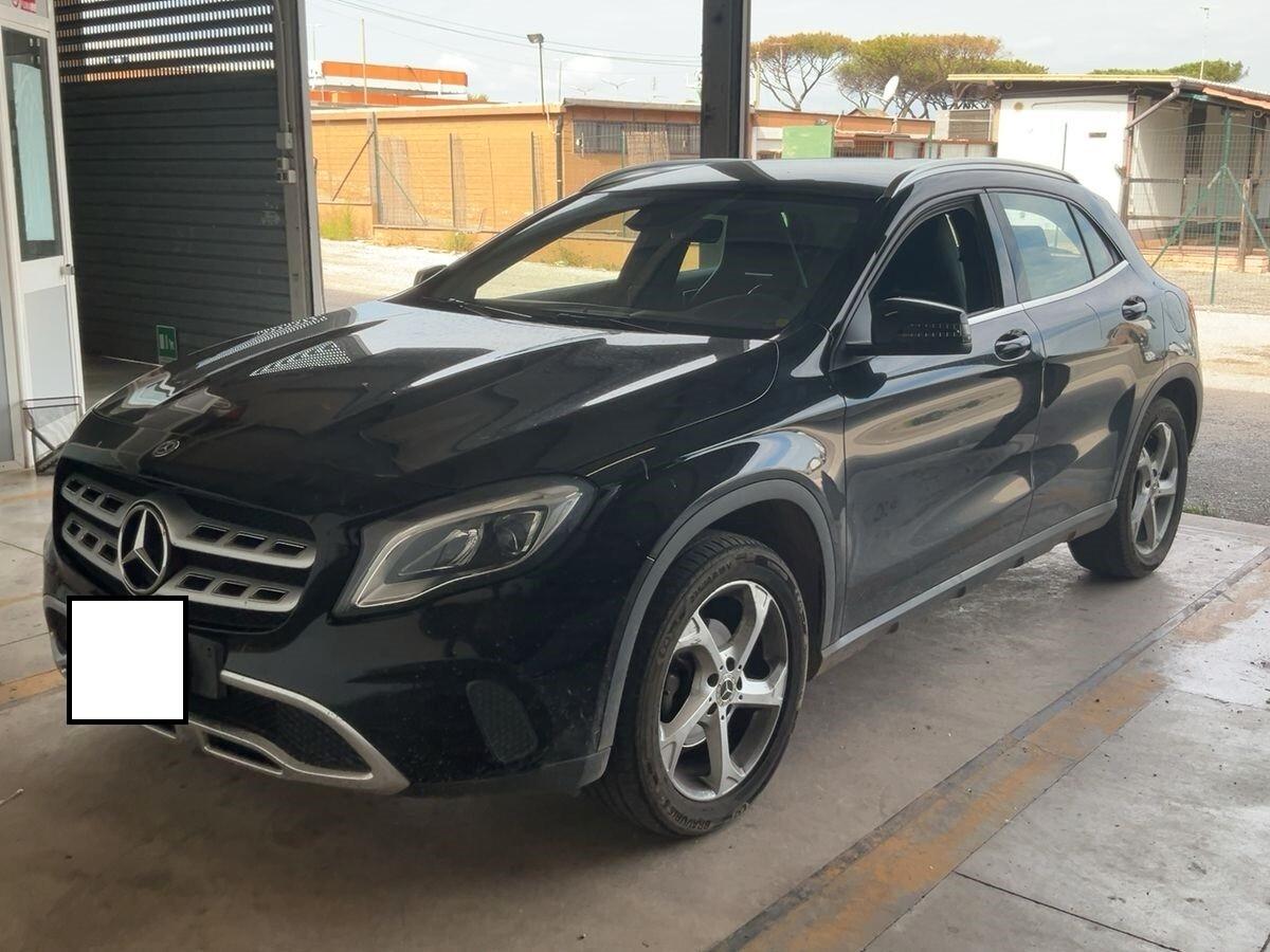 Mercedes-benz GLA 200 d SPORT