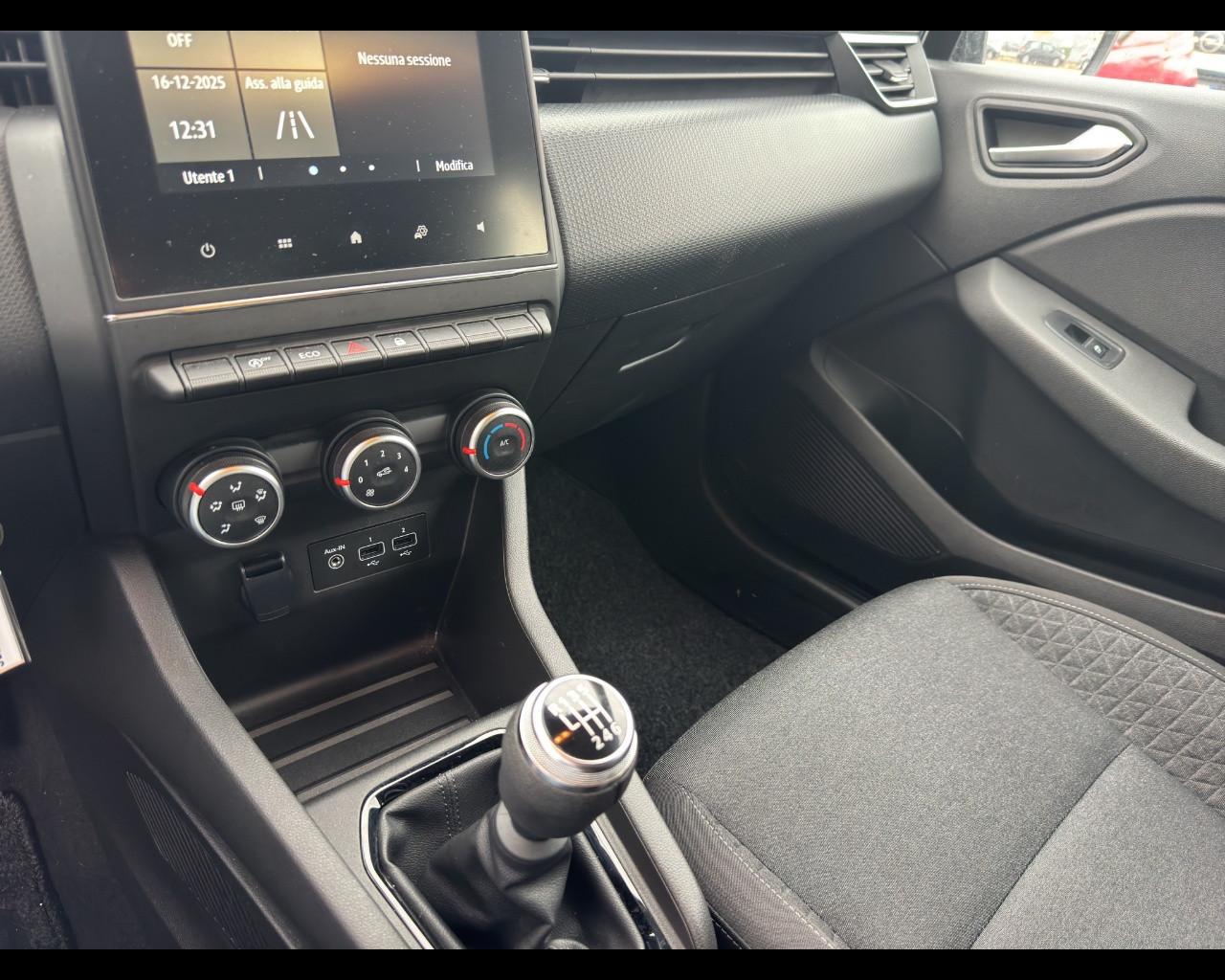 RENAULT Clio 5ª serie - Clio TCe 90 CV 5 porte Equilibre