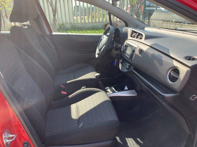 TOYOTA Yaris 1.0 5 porte Lounge