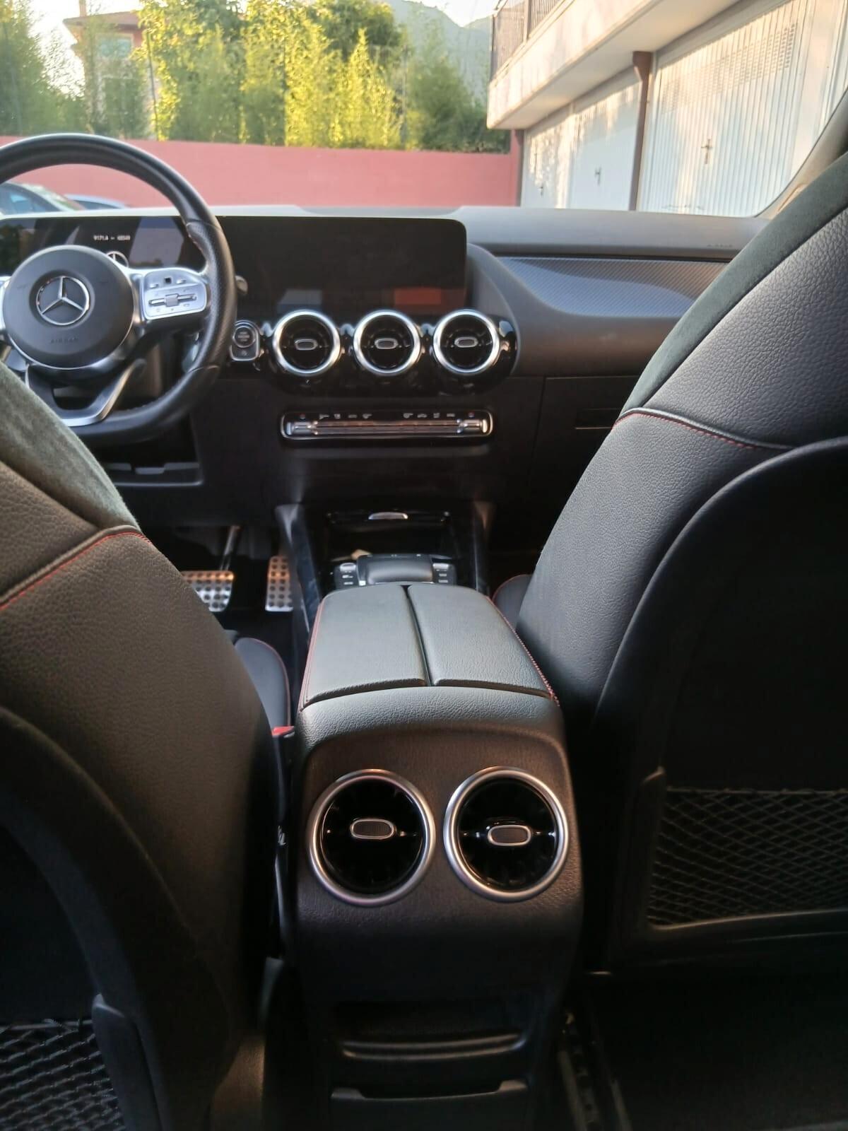 Mercedes-benz GLA 200 GLA 200 d Automatic Sport Plus POSSIBILITA' DI GARANZIA EUROPEA FINO A 60 MESI!!!