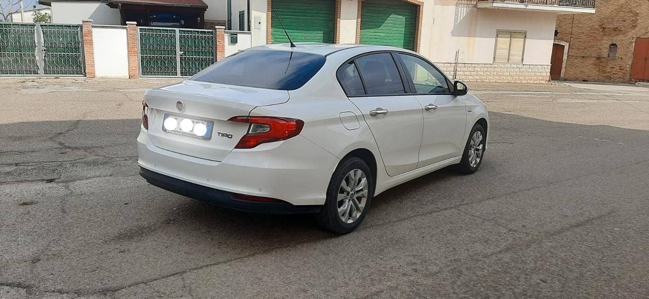 Fiat Tipo 1.4 5 porte Easy
