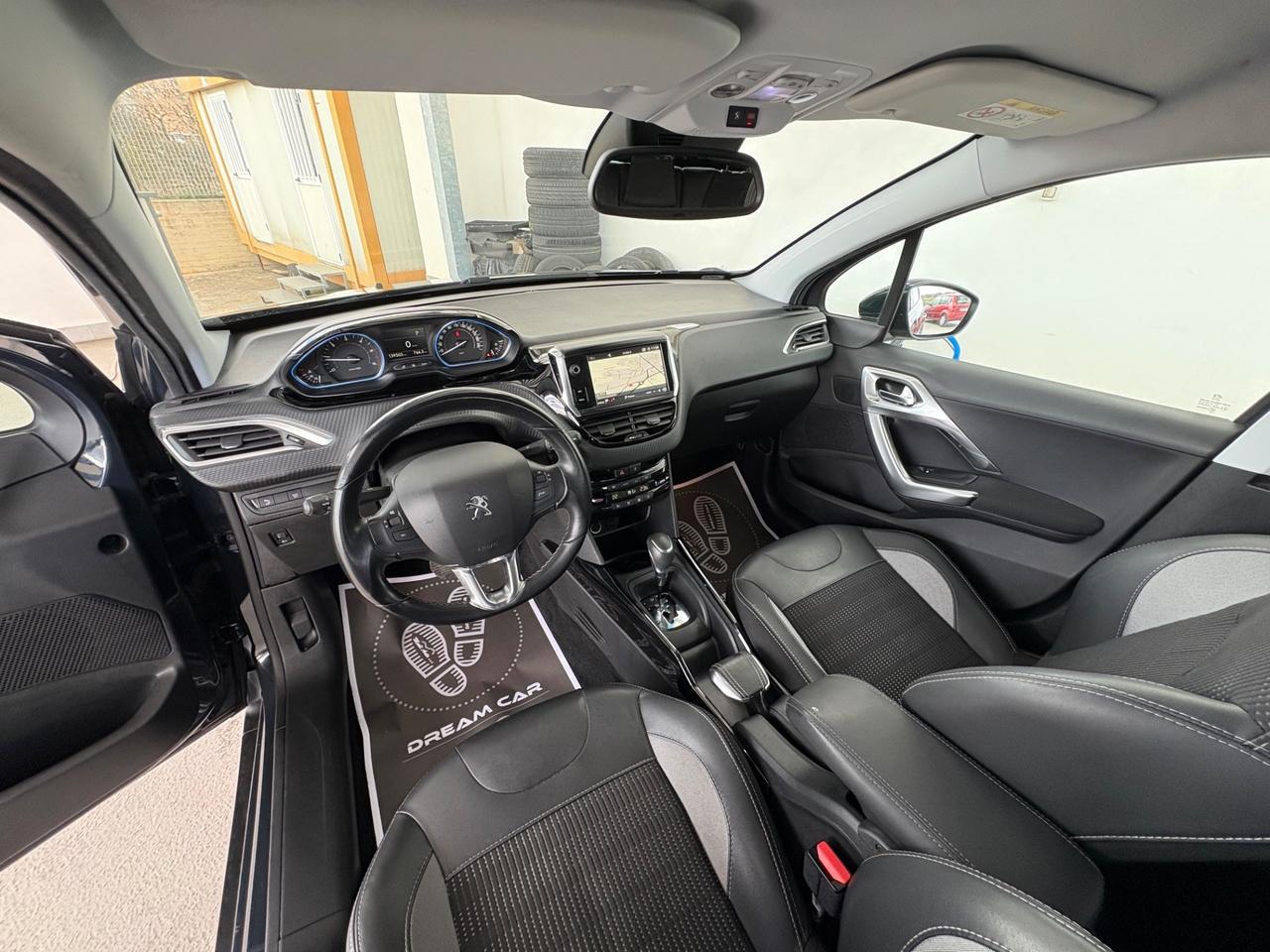 Peugeot 2008 BlueHDi 120 EAT6 S&S Allure