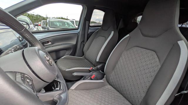 TOYOTA Aygo X Active 1.0cc 72cv AUTOMATICA CAMERA POST. CRUISE