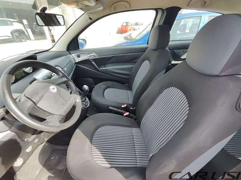 Lancia Ypsilon Ypsilon 1.3 MJT 75 CV Argento