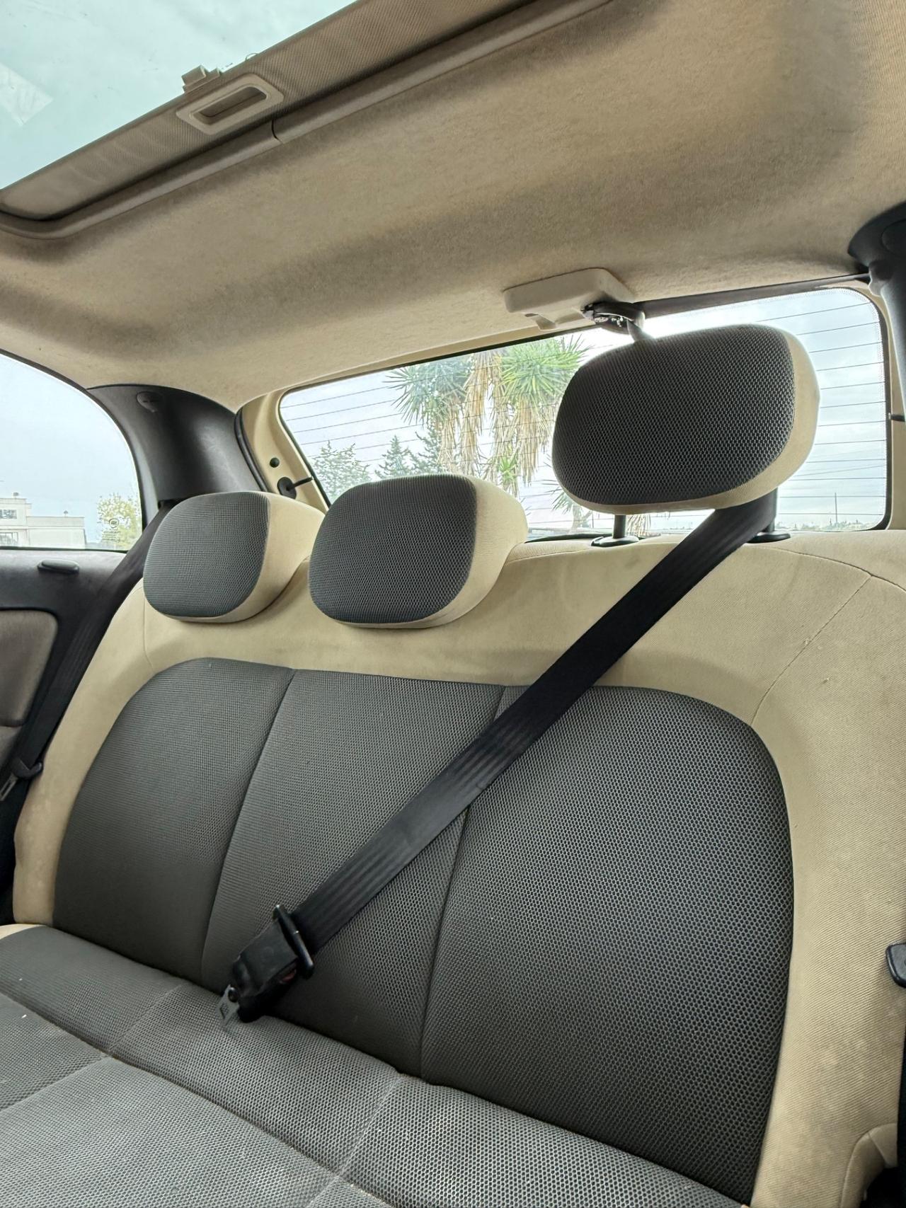 Lancia Ypsilon 1.2 GPL e Tettuccio