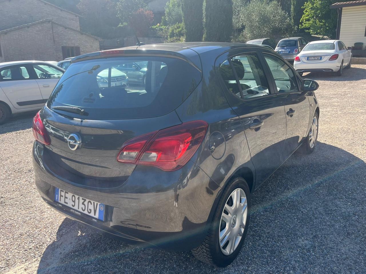 Opel Corsa 1.4 90CV GPL Tech 5 porte Innovation