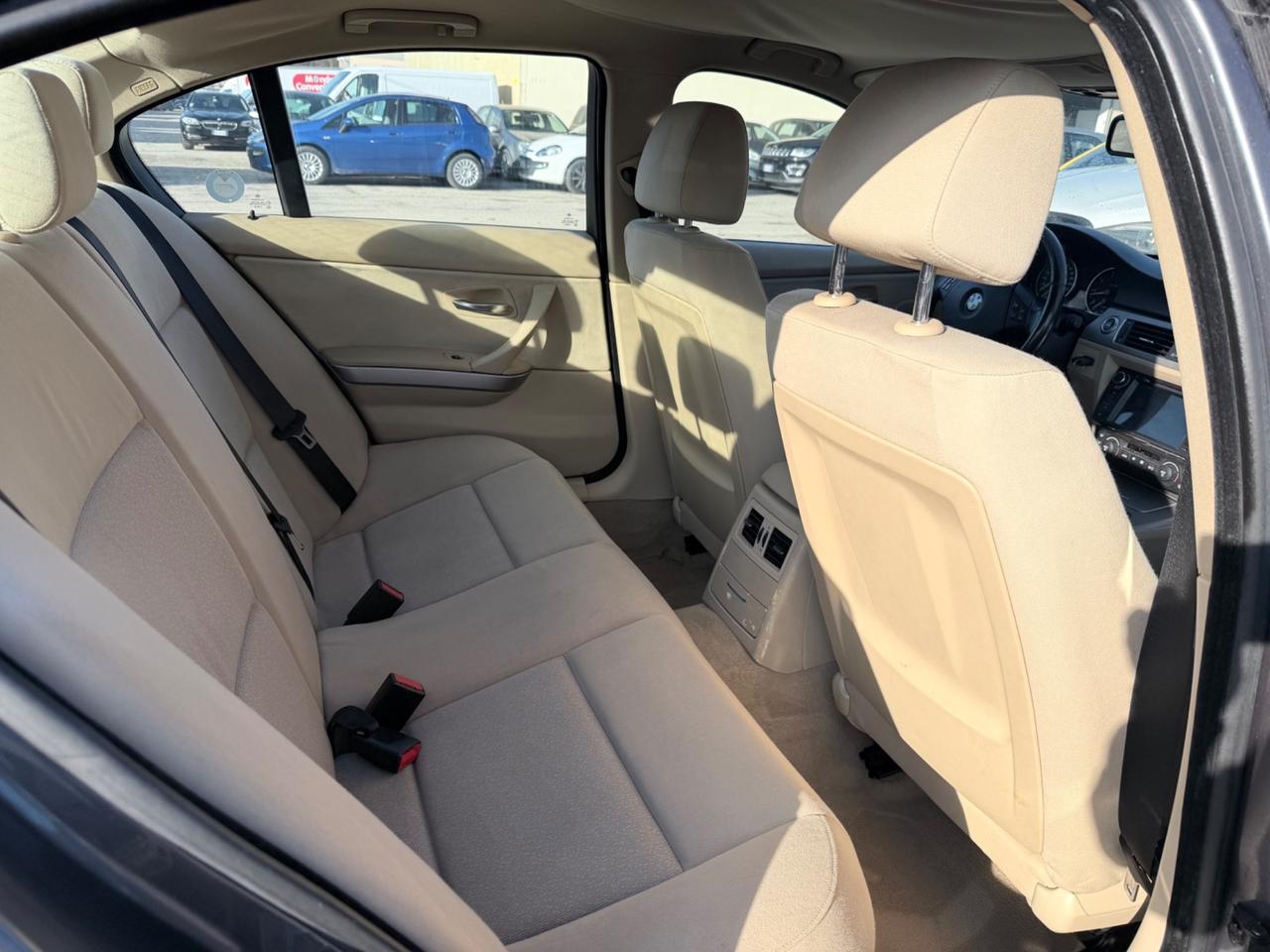 BMW 318 BENZINA 150CV BERLINA Futura