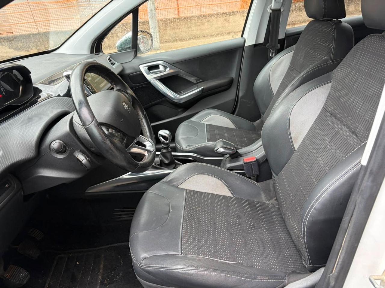 Peugeot 2008 1.6 e-HDi 92 CV Stop&Start Allure