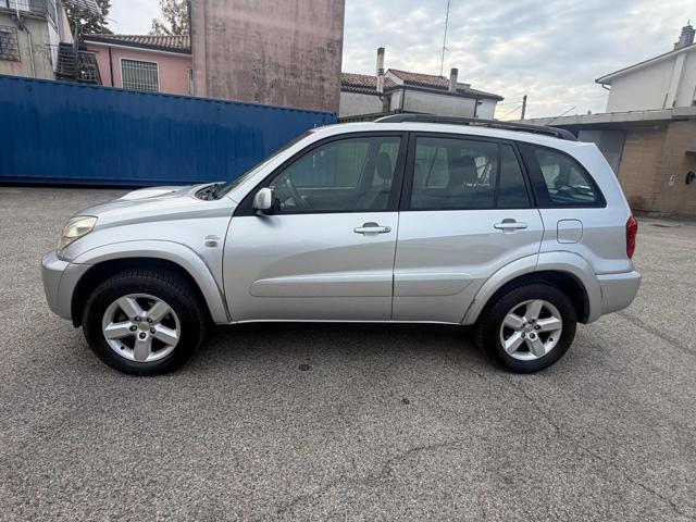 TOYOTA RAV 4 MY23 RAV4 2.0 Tdi D-4D cat 5p Sol Stupenda Bellissima