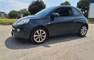 Opel Adam Rocks 1.2 70 CV