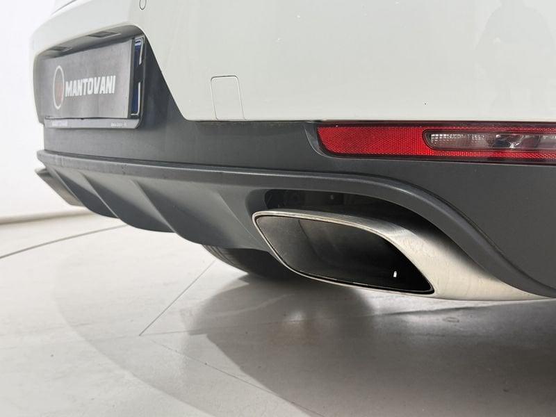 Porsche Macan 2.0 TETTO PANORAMICO - SOSP - IVA ESPOSTA