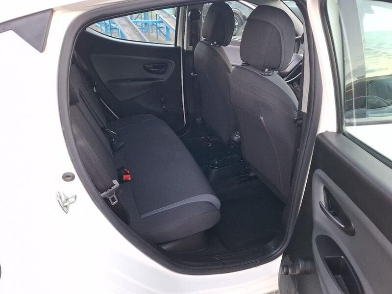 Lancia Ypsilon Ypsilon 1.2 69 CV 5 porte Silver