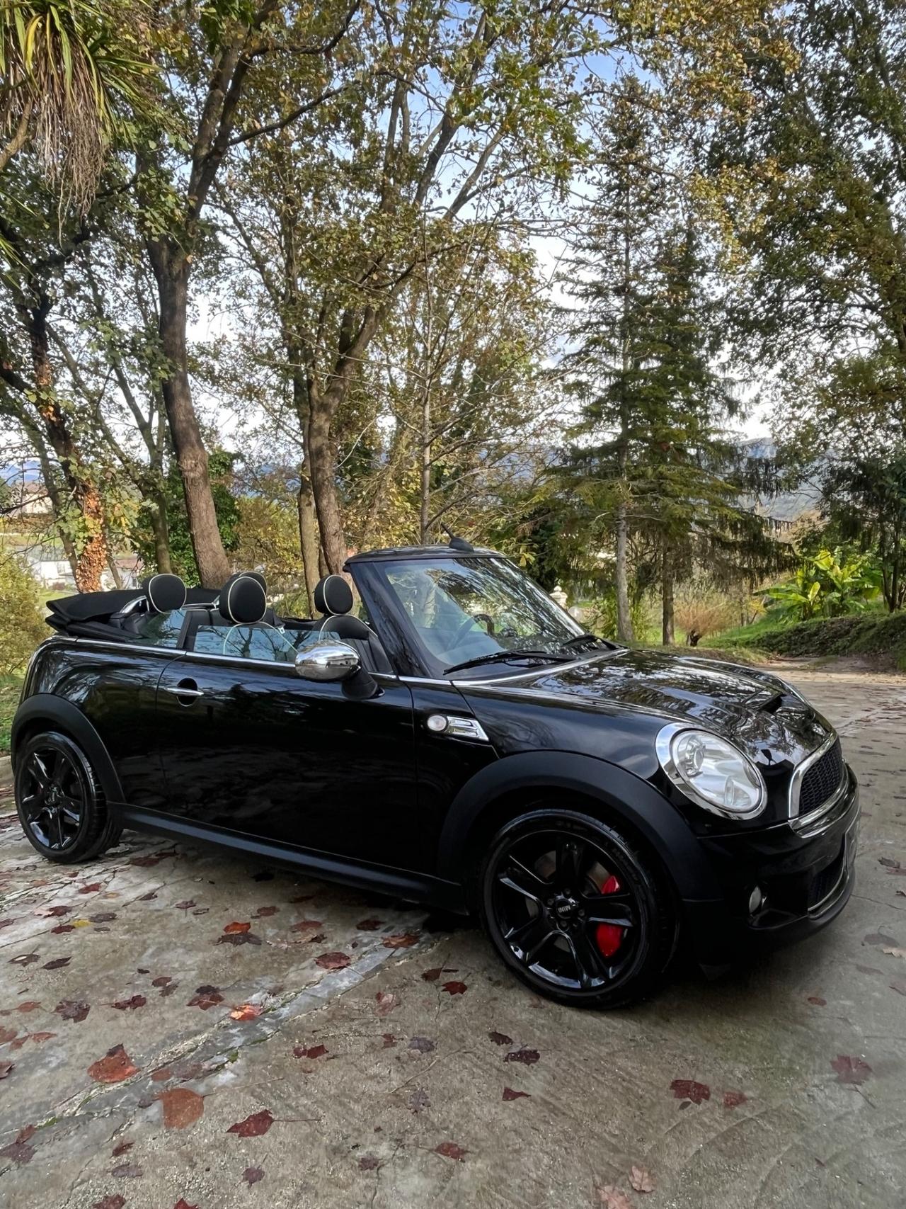 Mini Cooper s John Cooper Works Cabrio FULL