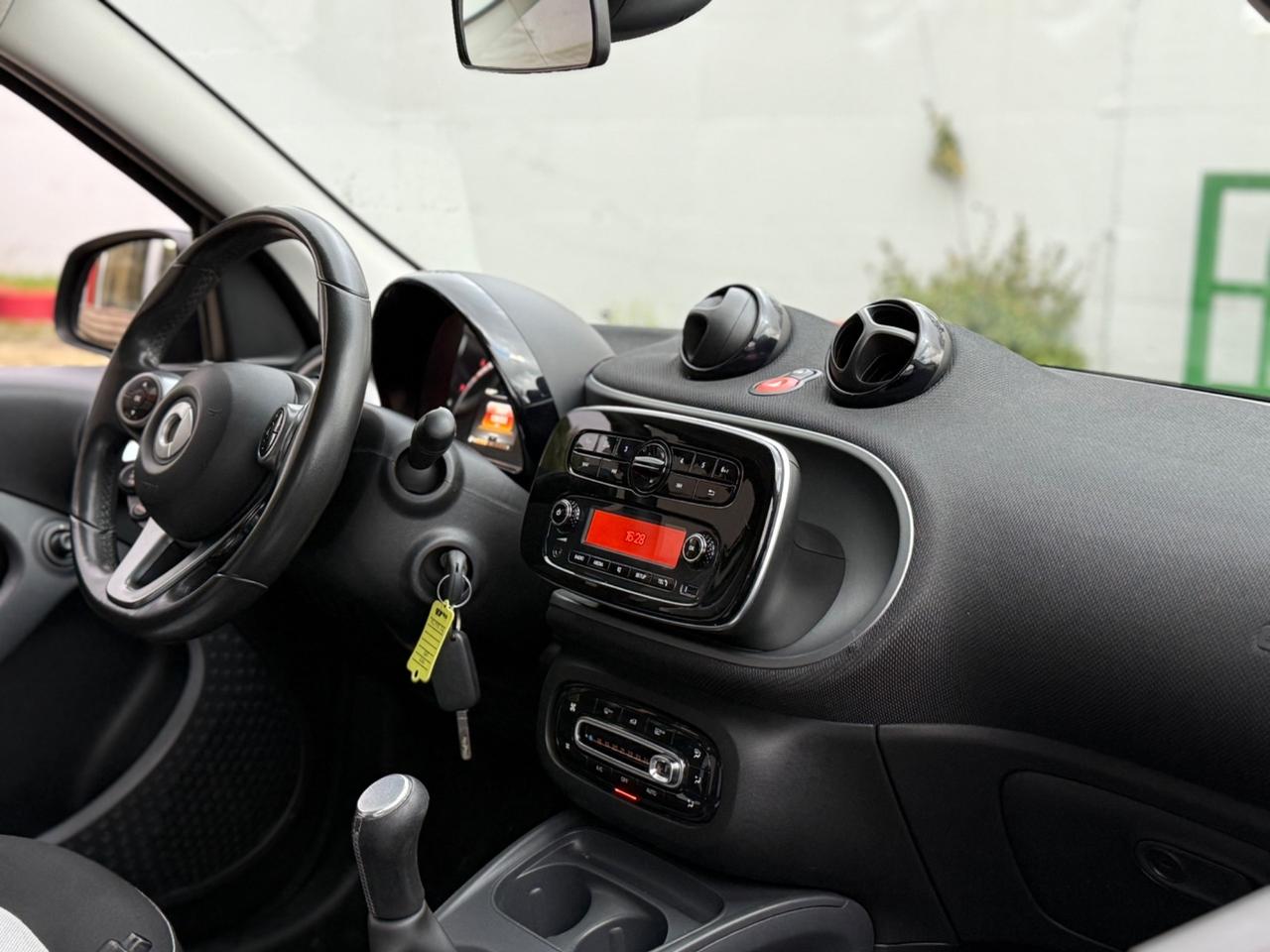 Smart ForFour 70 1.0 Youngster