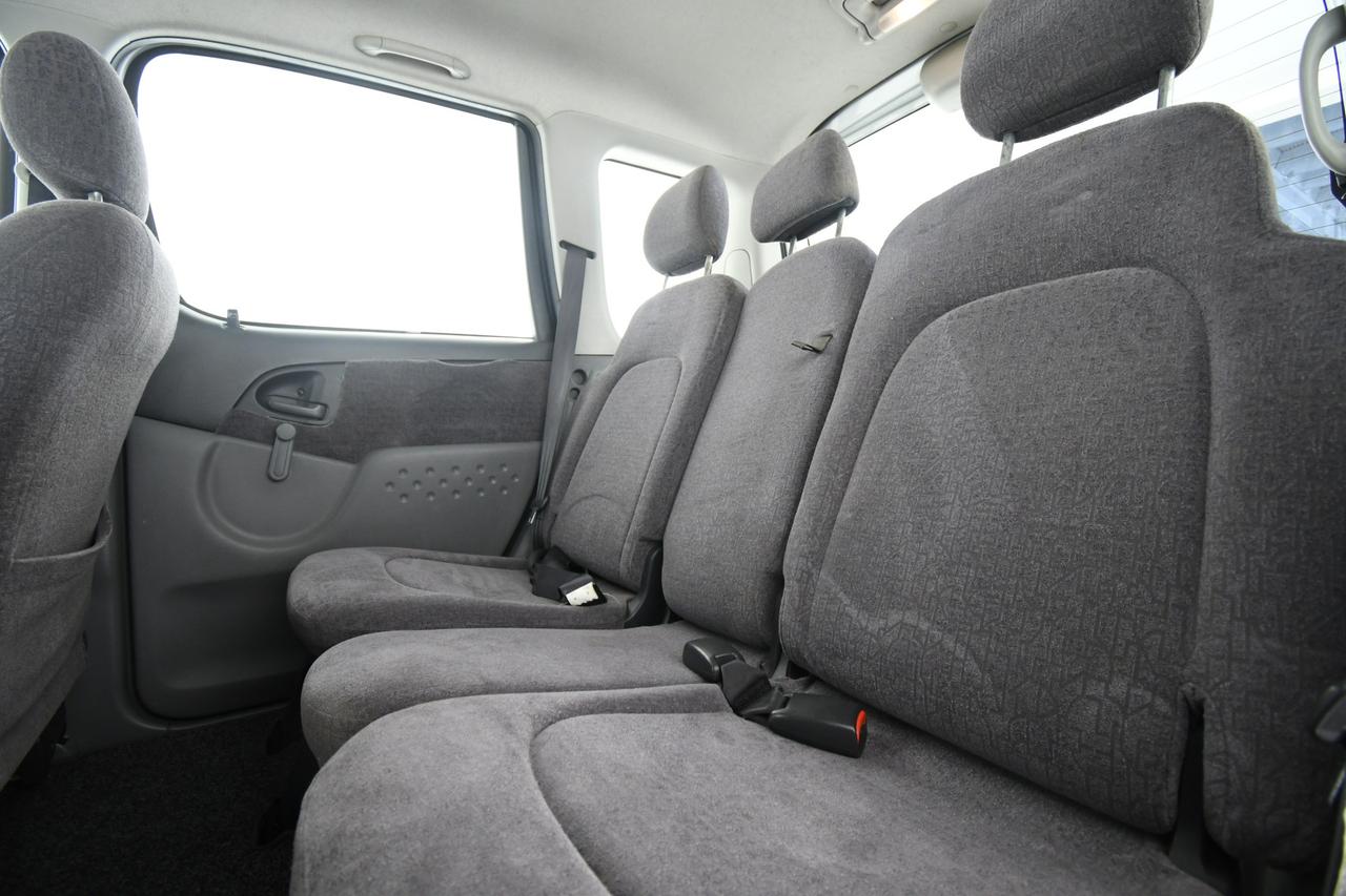 TOYOTA Yaris Verso 1.3 Luna X COMMERCIANTI
