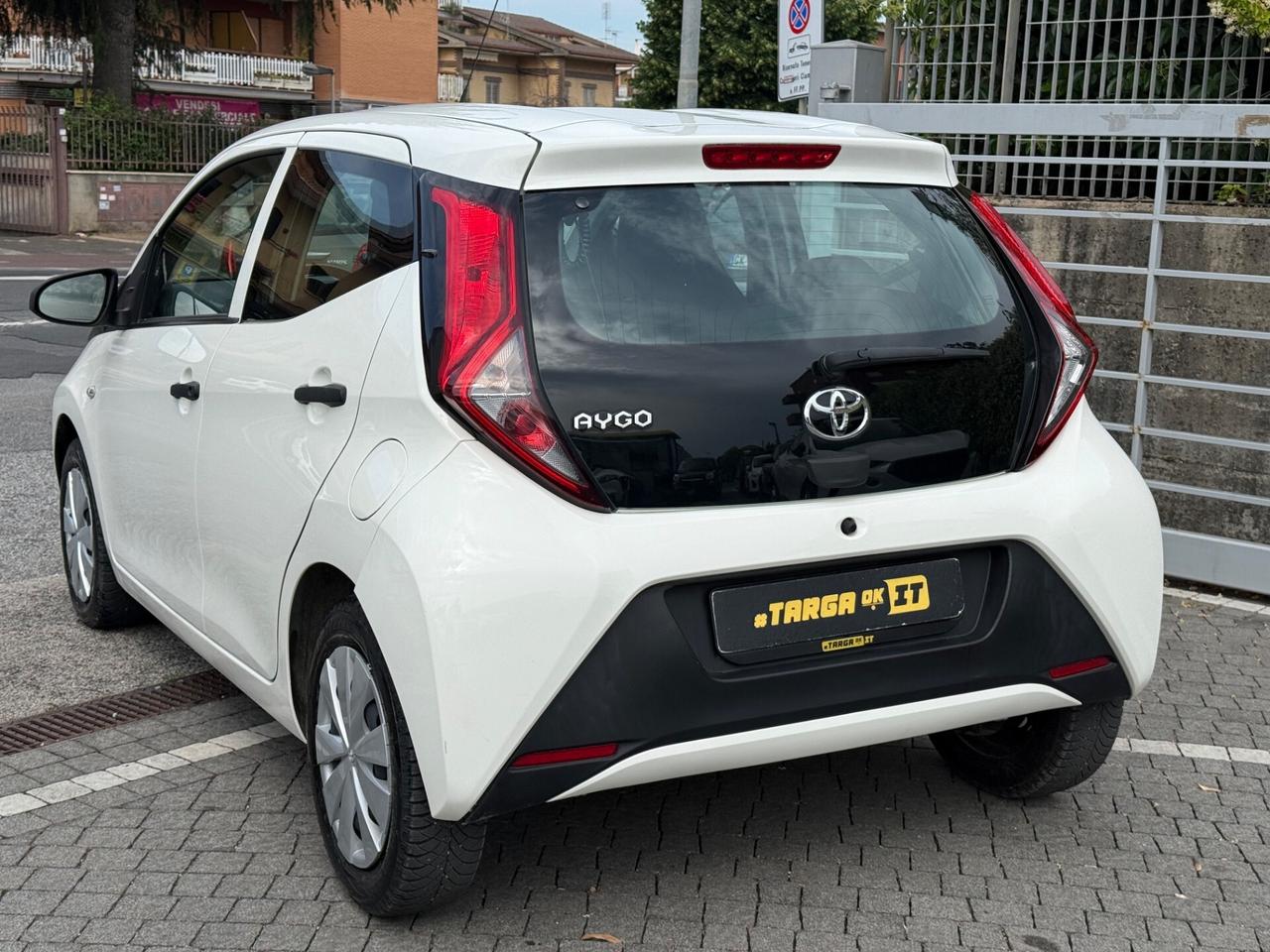Toyota Aygo 1.0 5 porte x-cool GARANTITA PREZZO REALE