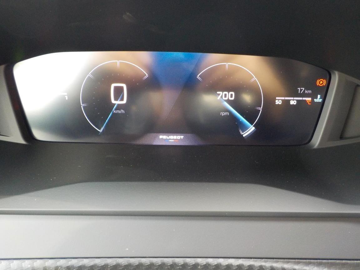 Peugeot 2008 PureTech 100 S&S Allure