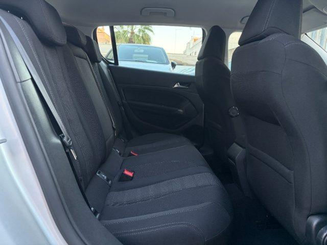 PEUGEOT 308 1.6BlueHDi 120 Allure
