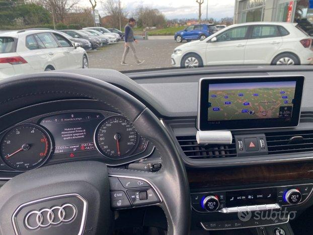 AUDI Q5 40 TDI quattro S tronic Sport