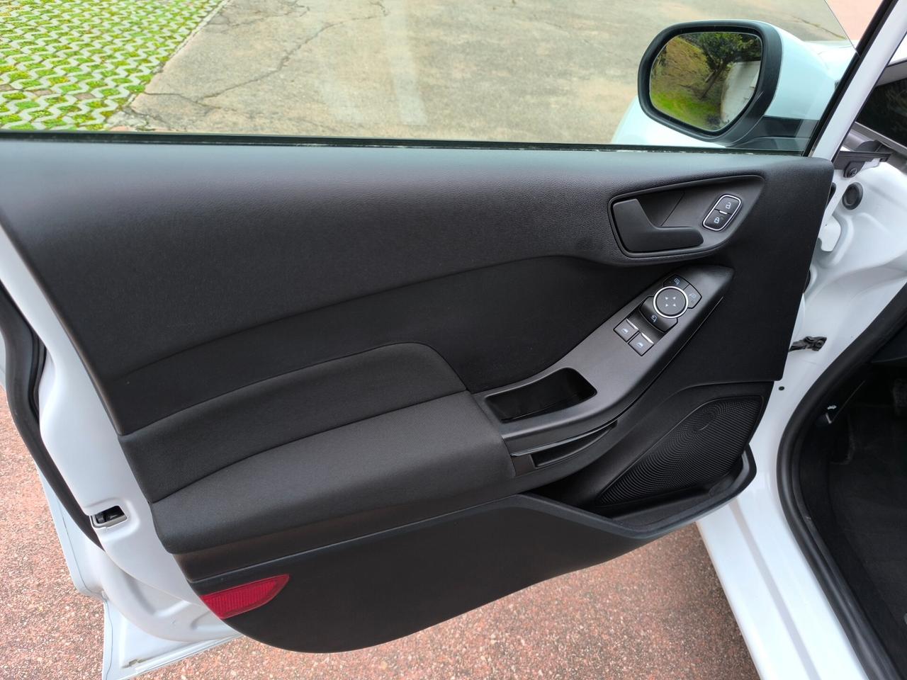 Ford Fiesta 1.0 Ecoboost Hybrid 125 CV 5 porte Business