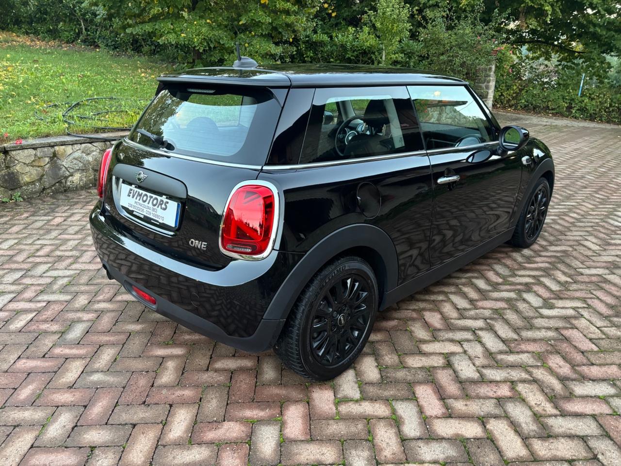 Mini 1.5 One 102 CV cambio AUTOMATICO