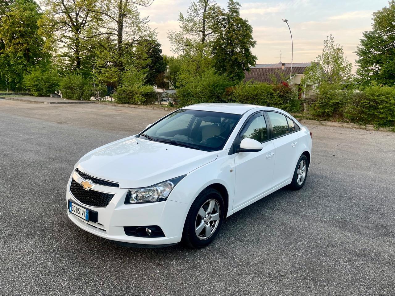 Chevrolet Cruze 1.8 5 porte LT GPL