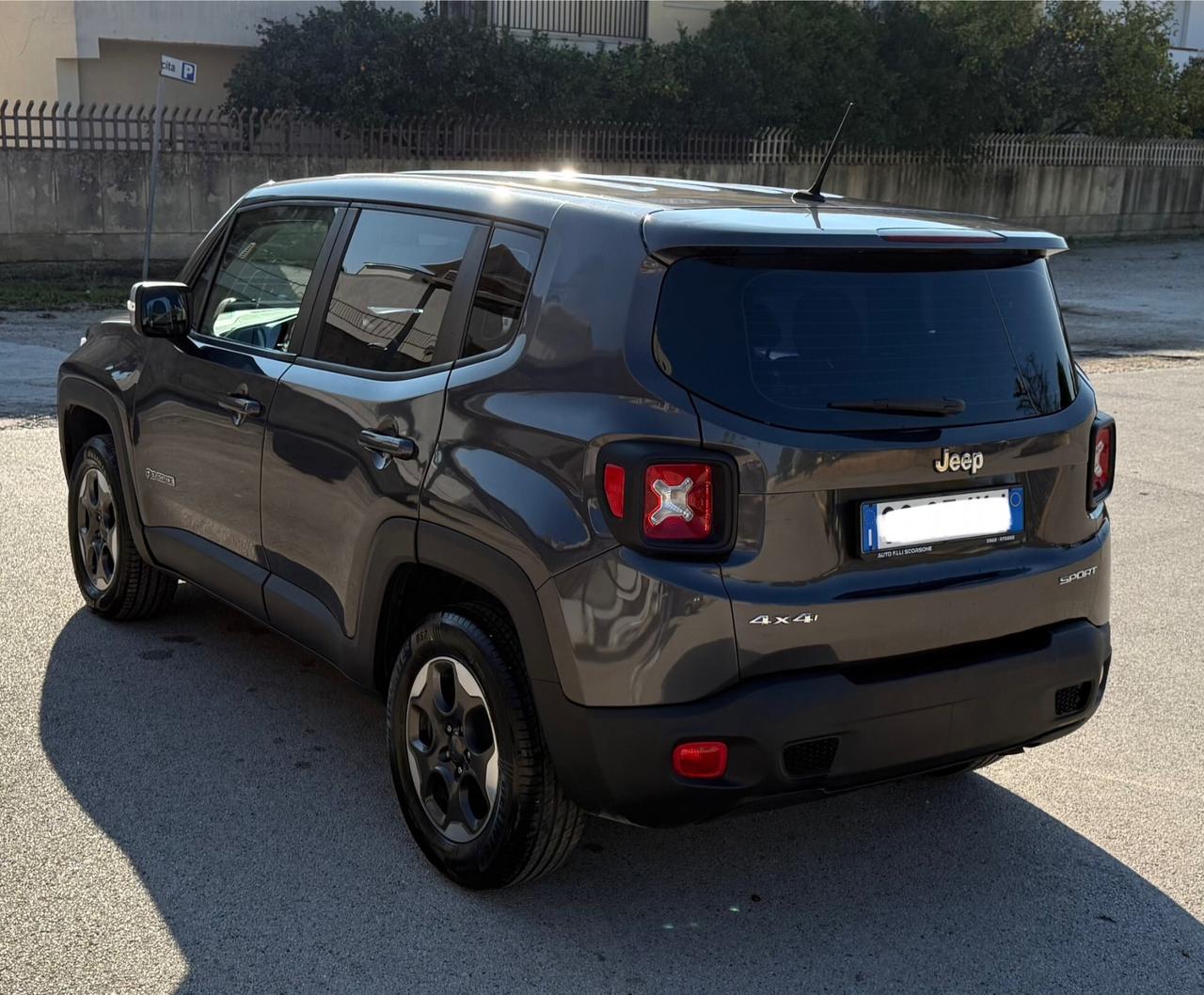 Jeep Renegade 4x4 Finanziaria senza busta paga