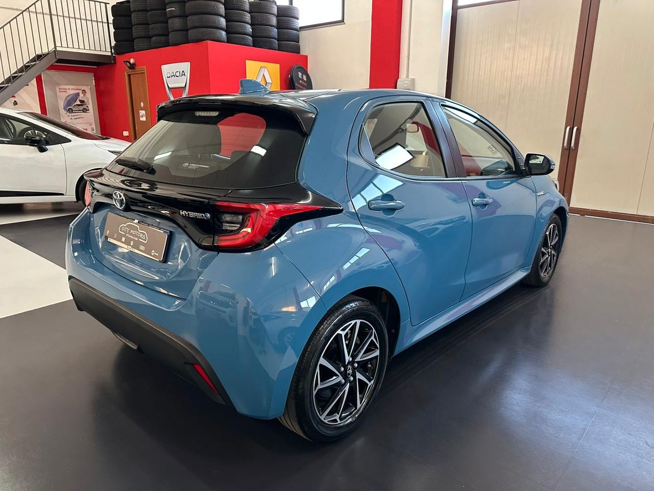 Toyota Yaris 1.5 Hybrid 5 porte Lounge