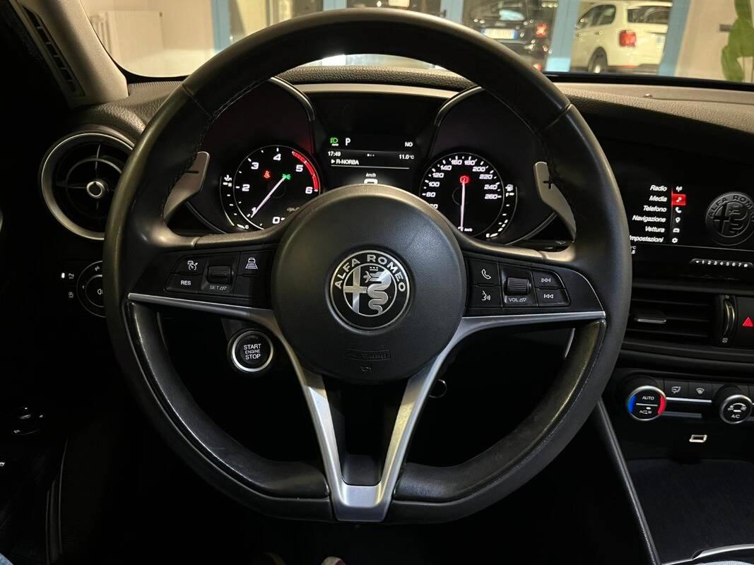 Alfa Romeo Giulia 2.2 t Executive 150cv auto