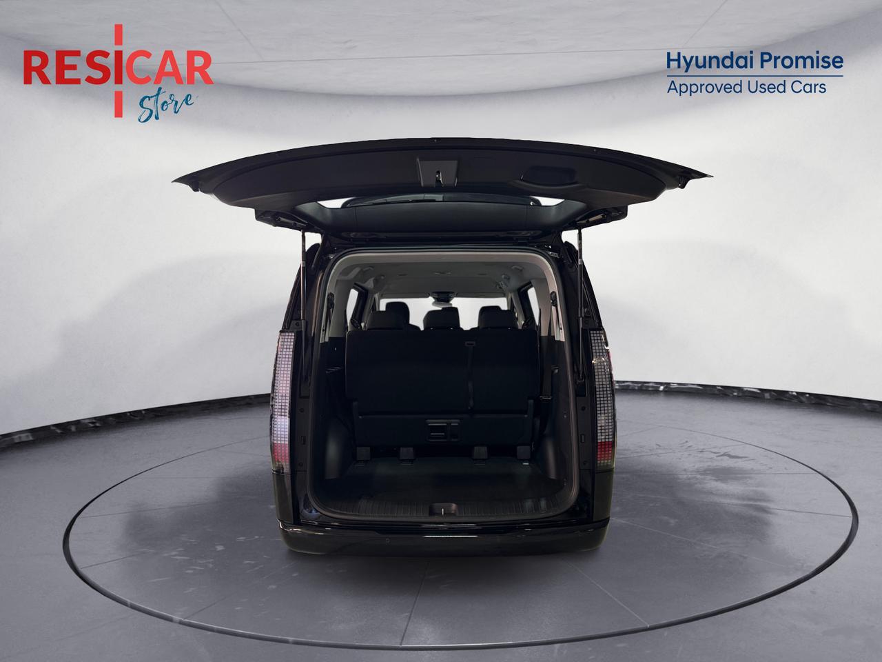 HYUNDAI Staria 2.2 Wagon 2wd auto