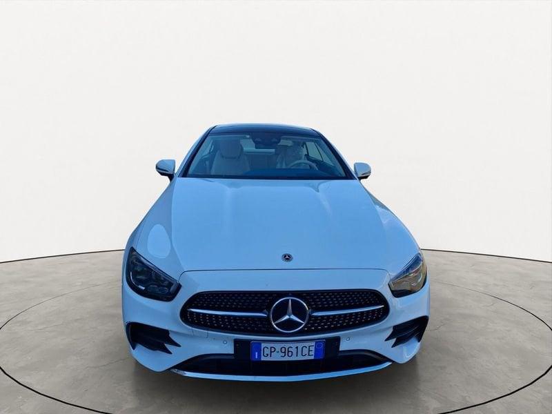 Mercedes-Benz Classe E Cpé E 220 d 4Matic Premium Plus