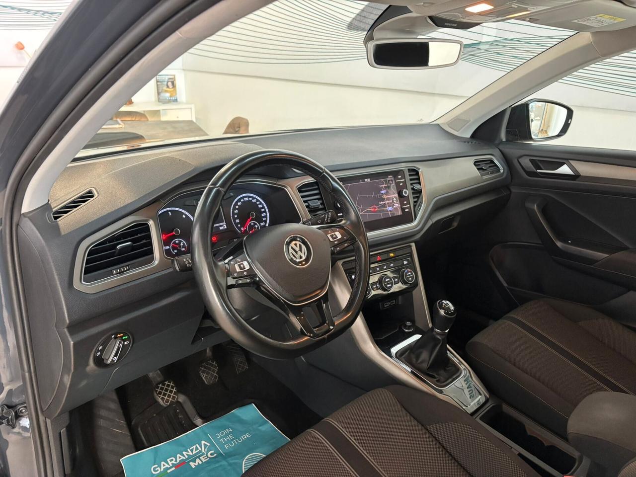 Volkswagen T-Roc 1.6 TDI Business NAVIGATORE-APP CARPLAY