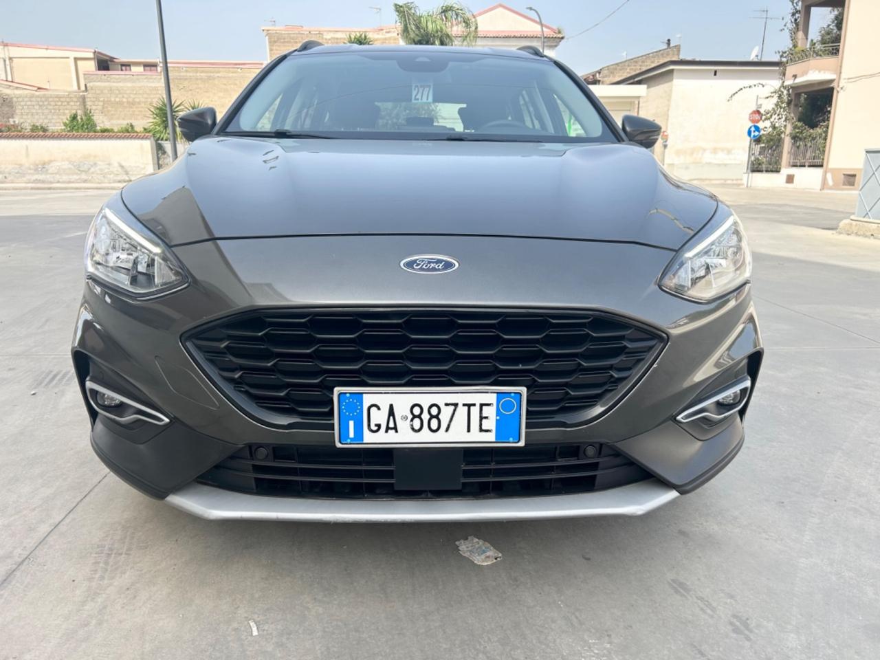 Ford Focus 1.0 EcoBoost 125 CV automatico SW Active Co-Pilot