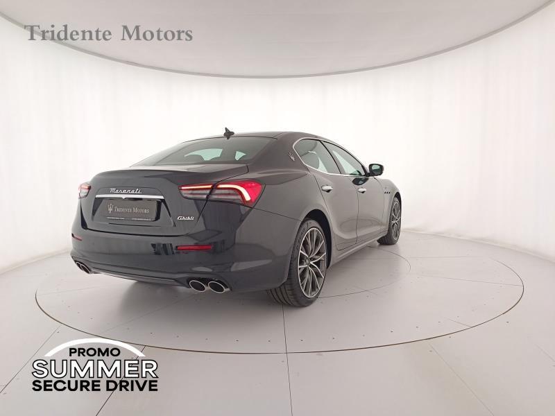 Maserati Ghibli 2.0 Hybrid MHEV GT RWD Auto