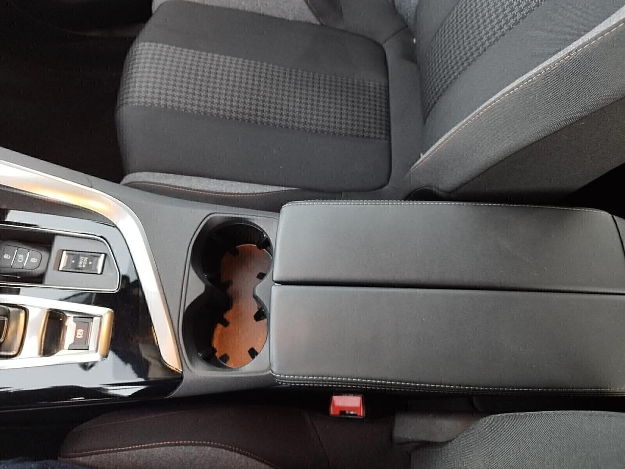 Peugeot 3008 BlueHDi (SCONTOECO 3500)